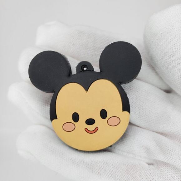 Shanghai Disney Mickey Mouse Key Cover - Picture 5 of 7